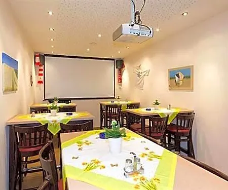Hotel Haus Fassbender 2*